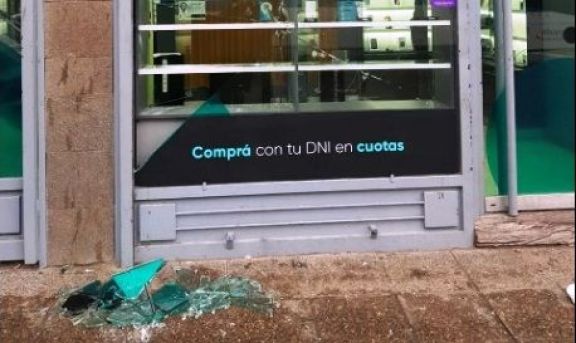 Tristeza y temor entre los comerciantes neuquinos