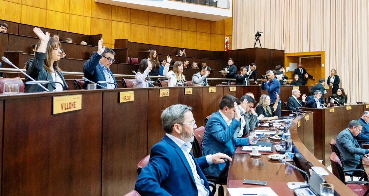 Legislatura aprobó el proyecto de los dólares