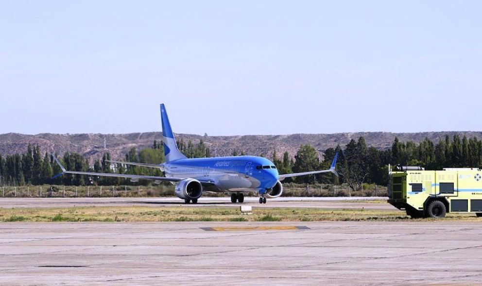 El Aeropuerto neuquino sumó otra frecuencia
