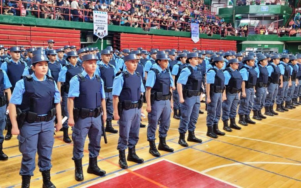 Invierten 107 millones de pesos en chalecos