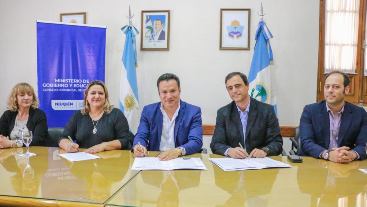 Inédito: petrolera financiará obras en una escuela
