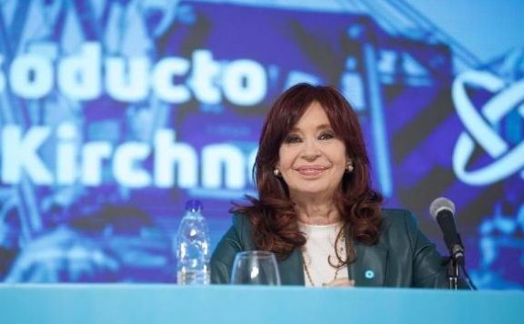 Cristina: “Es imposible ir con la motosierra”