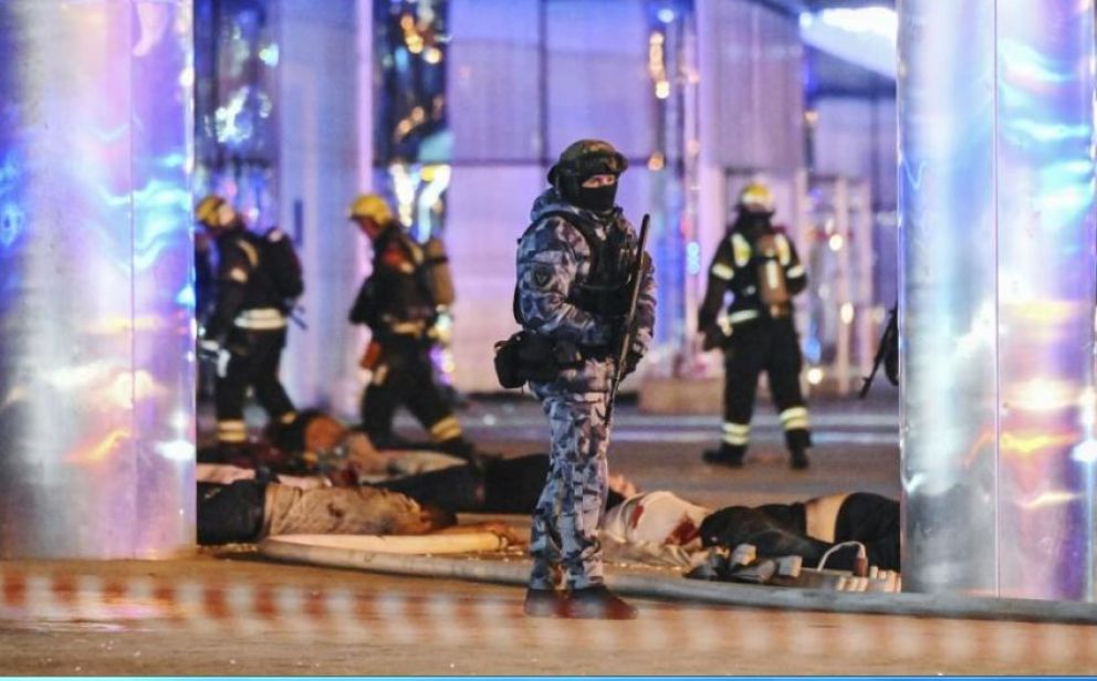 Brutal ataque terrorista en Moscú: 40 muertos