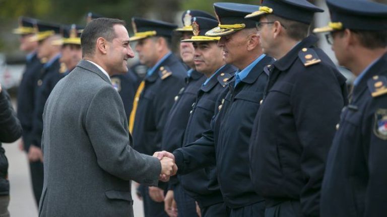 Ascensos para 973 oficiales de la Policía neuquina