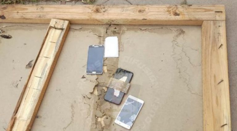 Una malviviente intentó ingresar diez celulares a la U11