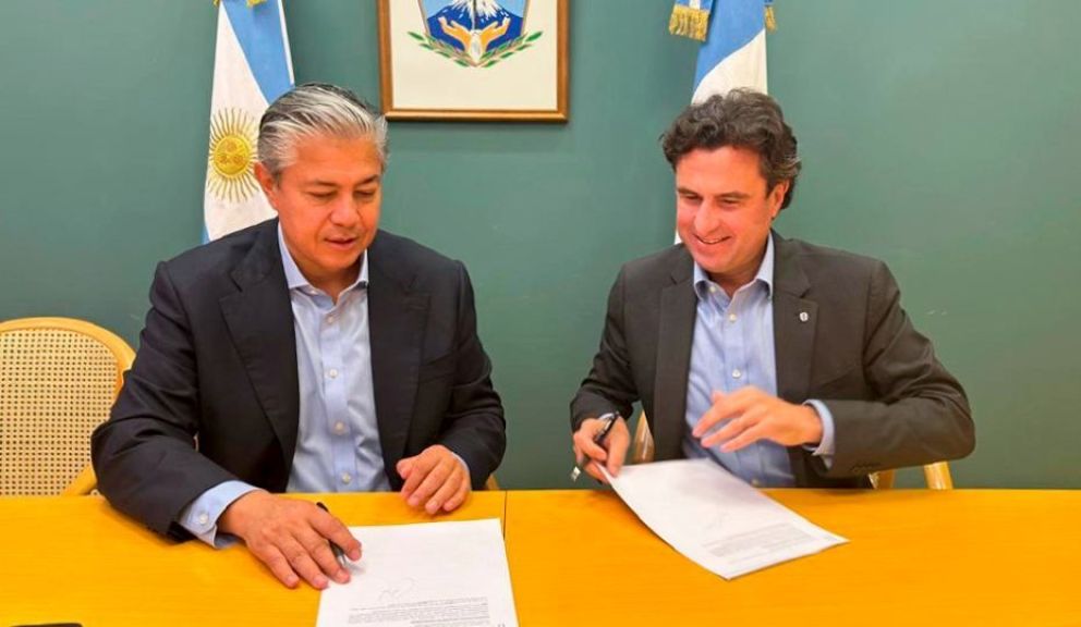 Fuerte respaldo en dólares a las becas estudiantiles