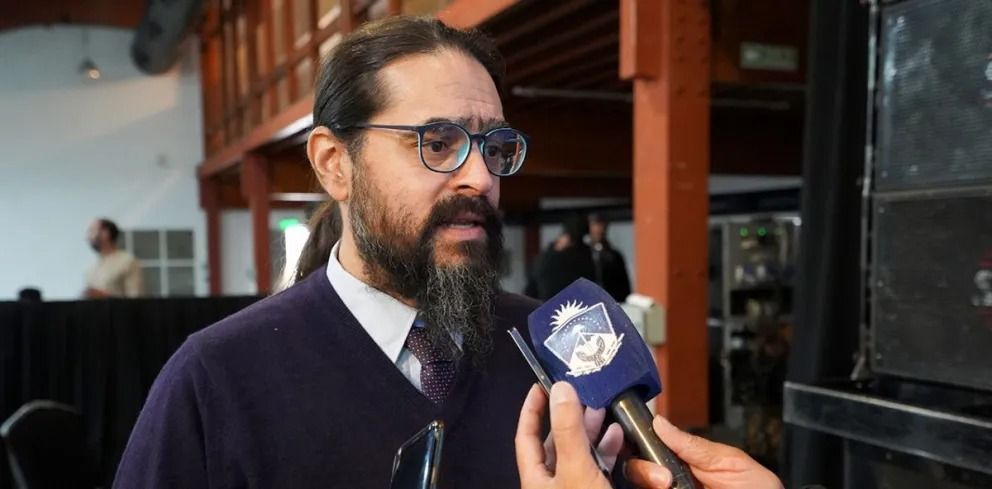 Regueiro: “No están mandando el stock de vacunas”