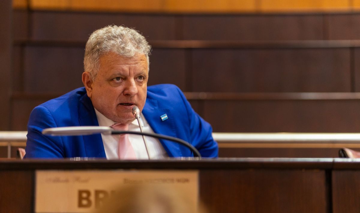 Libertarios neuquinos critican a Milei por recorte a jubilados