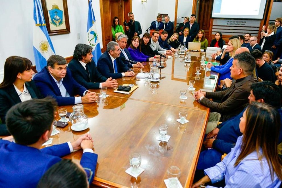 Siete empresas interesadas y buena venta de pases