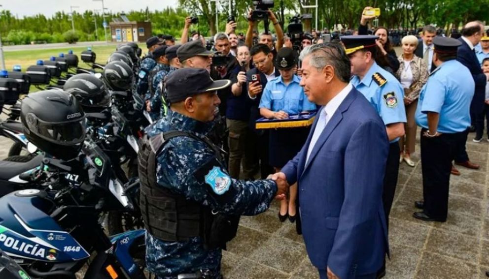 Ampliación de cárceles para cerrar la puerta giratoria