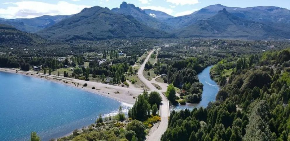 Vecinos de Villa Meliquina derrotaron a los foráneos