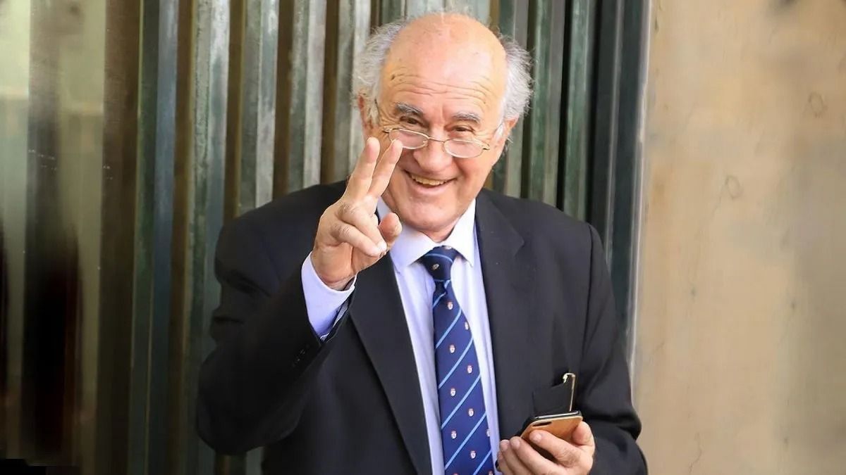 Parrilli: prendido a la Scaloneta, pero lejos de Neuquén