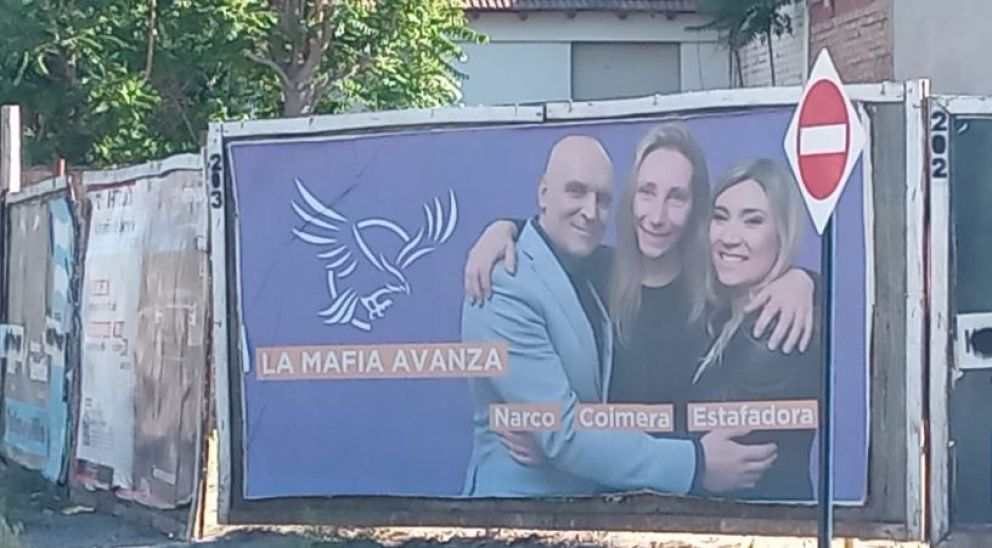 Nadia Márquez indignada por los carteles de estafadora