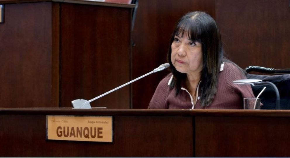 Se van del bloque y se llevan las bancas