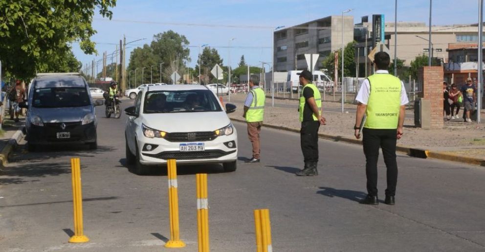 En Neuquén Uber es ilegal y el municipio será “implacable”