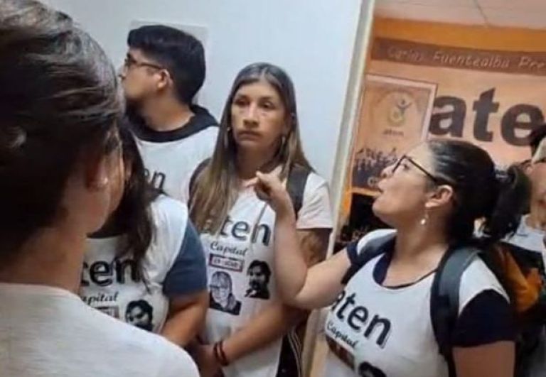 Otra vez la violencia de la izquierda sindical docente