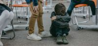 Proponen cárcel para padres de chicos que hagan bullying
