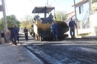 Villa Ceferino completa su plan de asfalto