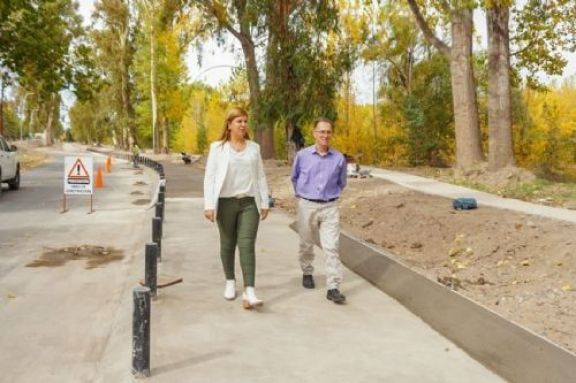 Bertolini acumula denuncias y su panorama oscurece