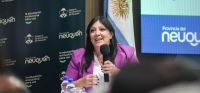 Ministra de Figueroa cruzó al senador frutícola