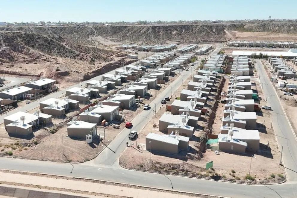 La Provincia construirá otras 56 viviendas en Neuquén