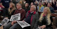 Parrilli quiere salir a flote, pero su salvavidas es Cristina