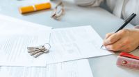 No entregó el departamento y ahora debe 100 millones