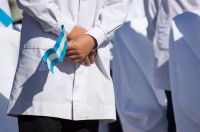 Neuquén une educación, identidad y valores patrios en una promesa masiva a la bandera