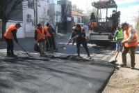 Neuquén se afianza como la capital del asfalto
