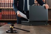 Condenaron a abogado neuquino por perjudicar a su cliente